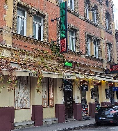 6-Pack Apartment In The Party District Βουδαπέστη Εξωτερικό φωτογραφία